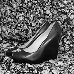 Michael Kors leather upper rubber outsole